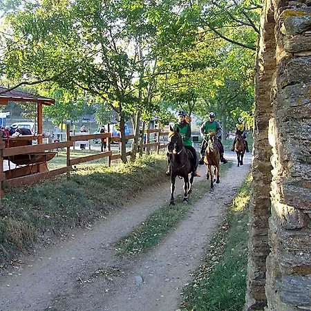 Corrieu Отель La Llagonne