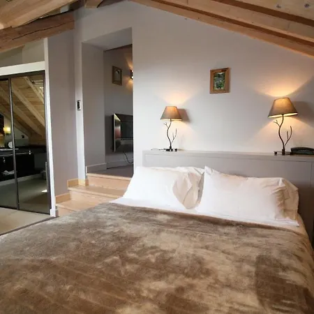 Corrieu 3*