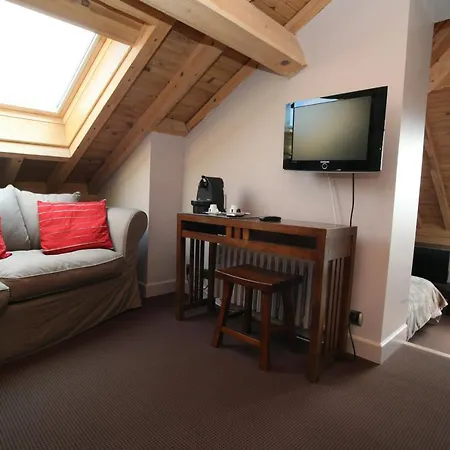 Corrieu Hotel 3*