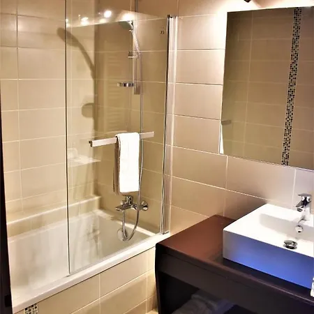 Corrieu Hotel 3*